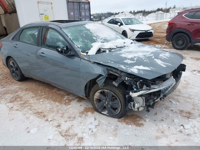HYUNDAI ELANTRA 2022