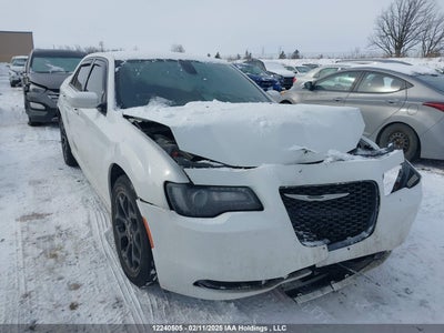 CHRYSLER 300 2019