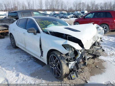 KIA STINGER 2022