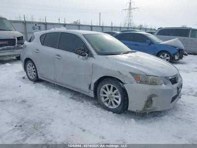 LEXUS 200 2013