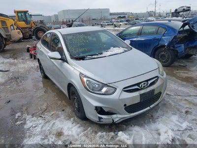 HYUNDAI ACCENT 2012