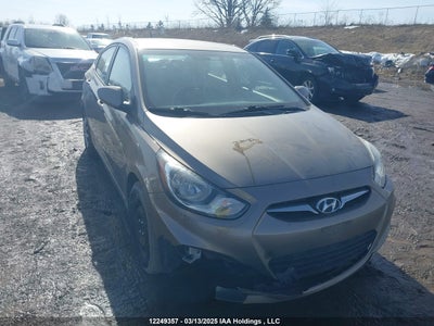 HYUNDAI ACCENT 2013