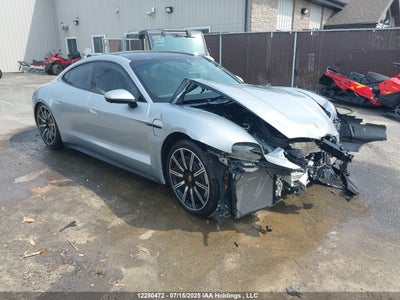 PORSCHE TAYCAN 2020