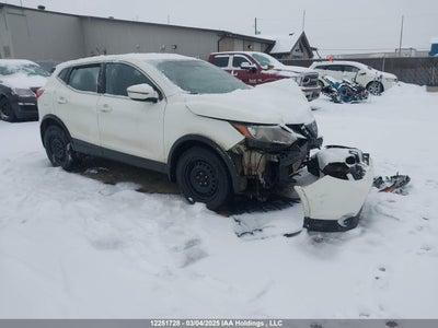 NISSAN QASHQAI 2019