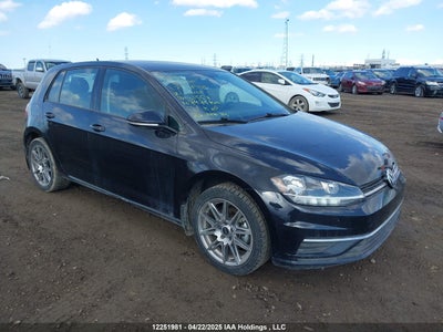 VOLKSWAGEN GOLF 2021
