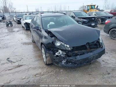 VOLKSWAGEN GOLF 2010