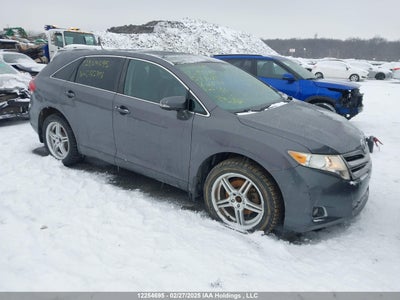 TOYOTA VENZA 2015