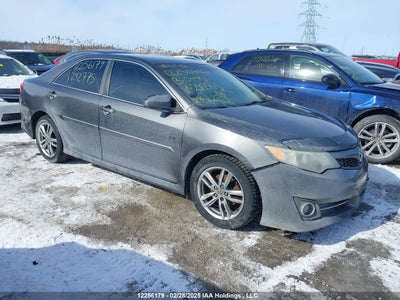TOYOTA CAMRY 2013