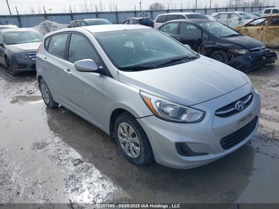 HYUNDAI ACCENT 2015