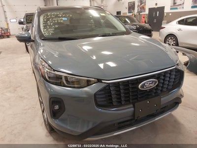 FORD Escape Hybrid Platinum 2024