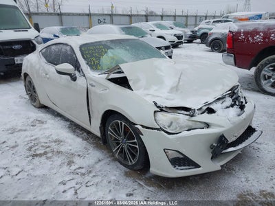 TOYOTA SCION FR-S 2013