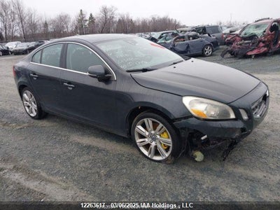 VOLVO S60 2012