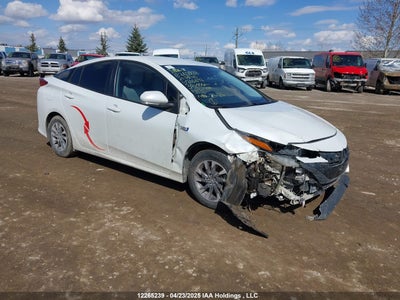 TOYOTA PRIUS PRIME 2022