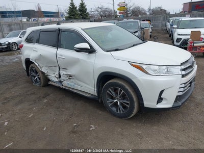 TOYOTA HIGHLANDER 2017