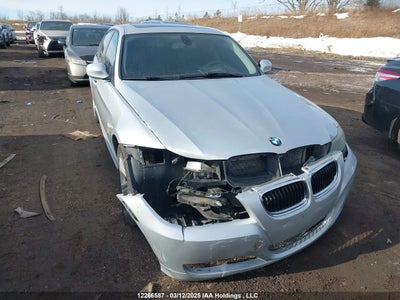 BMW 3 SERIES 2011