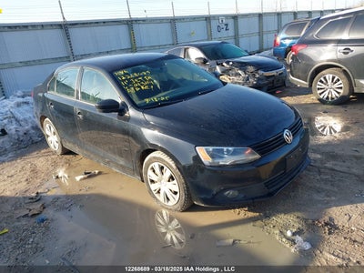VOLKSWAGEN JETTA 2011