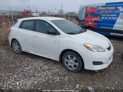 TOYOTA MATRIX 2010