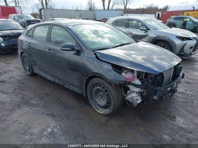 KIA FORTE5 2023