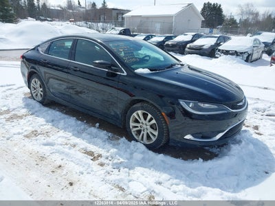 CHRYSLER 200 2015