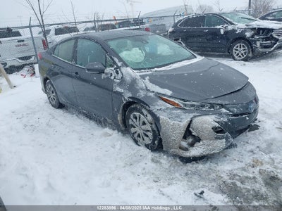TOYOTA PRIUS PRIME 2021