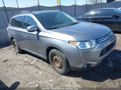 MITSUBISHI OUTLANDER 2014