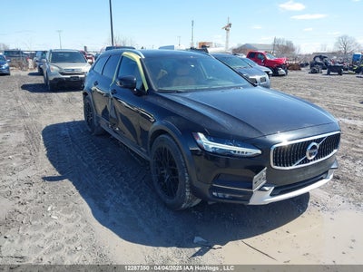 VOLVO V90 CROSS COUNTRY 2018