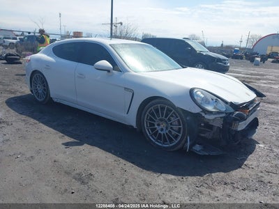 PORSCHE PANAMERA 2011