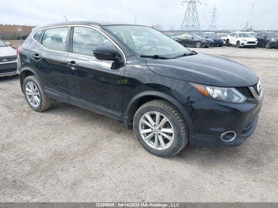 NISSAN QASHQAI 2018