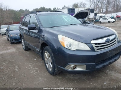 SUBARU OUTBACK 2012