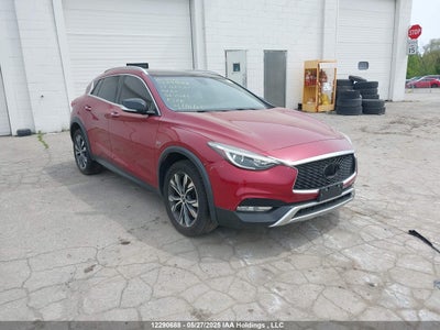 INFINITI QX30 2017