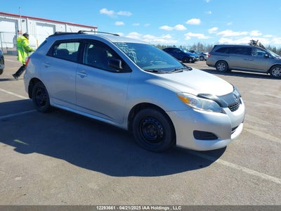 TOYOTA MATRIX 2010