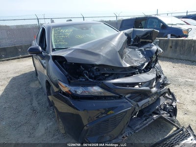 TOYOTA CAMRY 2024