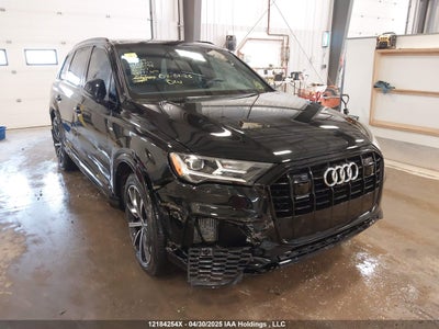 AUDI Q7 2022