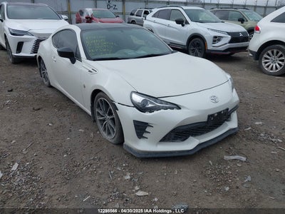 TOYOTA ION 2017