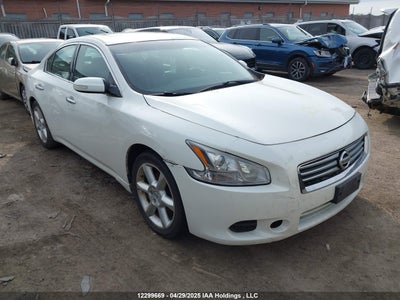 NISSAN MAXIMA 2014