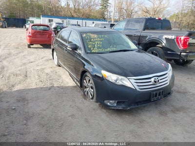TOYOTA AVALON 2011