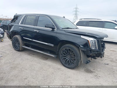 CADILLAC ESCALADE 2015