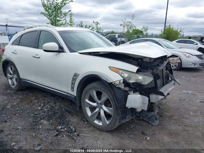 INFINITI FX35 2010