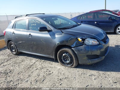 TOYOTA MATRIX 2012