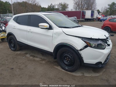 NISSAN QASHQAI 2019