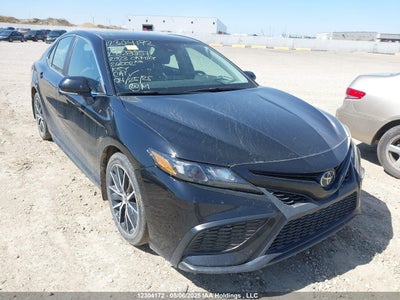 TOYOTA CAMRY 2023