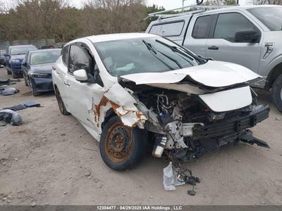 NISSAN LEAF 2018