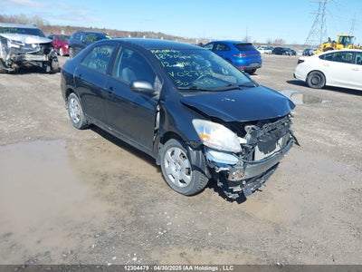 TOYOTA YARIS 2012