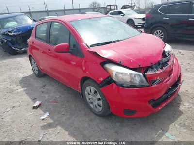 TOYOTA YARIS 2013