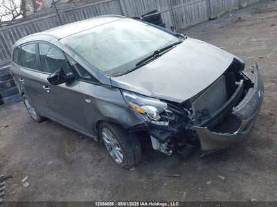 KIA RONDO 2017