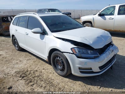 VOLKSWAGEN GOLF SPORTWAGON 2015