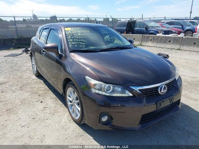 LEXUS 200 2012