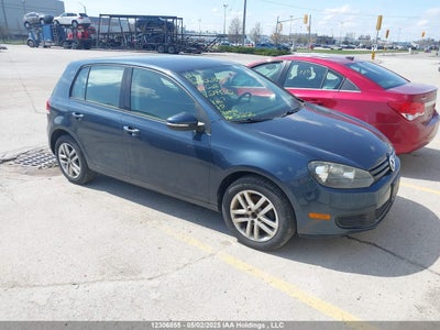 VOLKSWAGEN GOLF 2010
