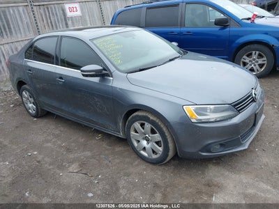 VOLKSWAGEN JETTA 2014