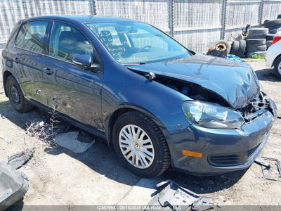 VOLKSWAGEN GOLF 2011
